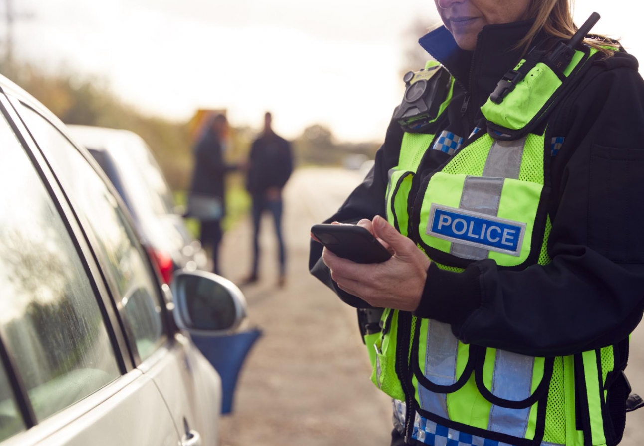 Odważne działania policjantek z Rawicza ratują życie starszego kierowcy