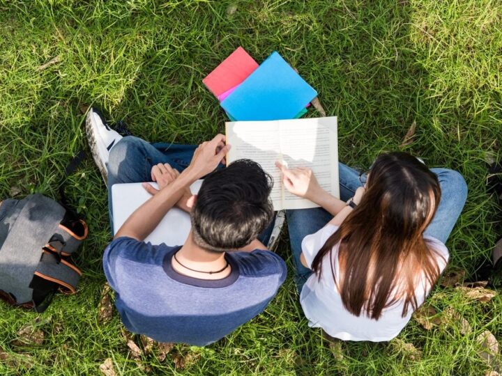 Młodzież poznaje zasady działania urzędów w Rawiczu