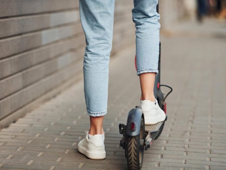 Nastolatek na hulajnodze wjechał w samochód po spożyciu alkoholu