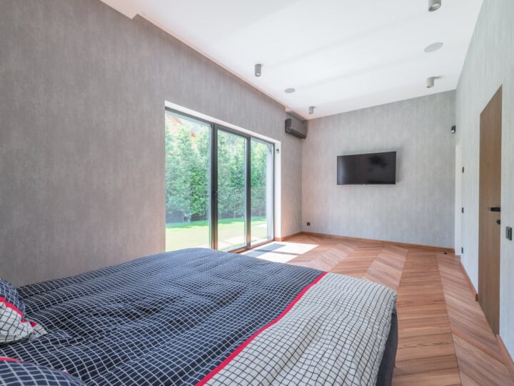 Ile kosztują drzwi przesuwne z montażem?